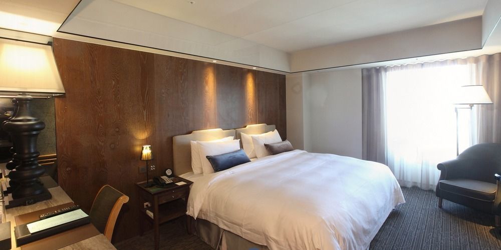 台东桂田喜来登酒店 T'ai-tung 外观 照片 A bedroom at the hotel